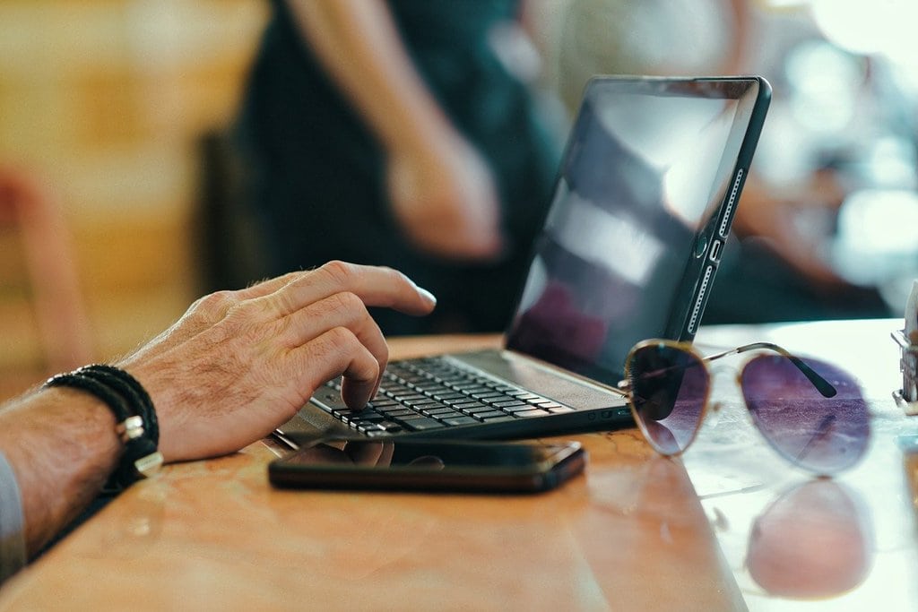 Yiaho : la plateforme d'IA gratuite en français qui simplifie le quotidien